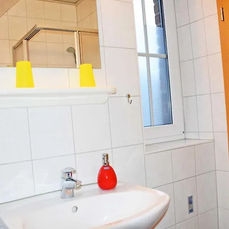 Selliner Ferienwohnung Mit Seeblic
